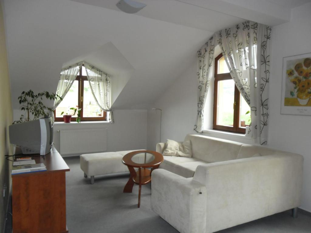 RED DEER Hotel Brezno Zimmer foto