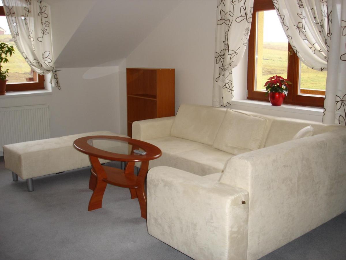RED DEER Hotel Brezno Zimmer foto